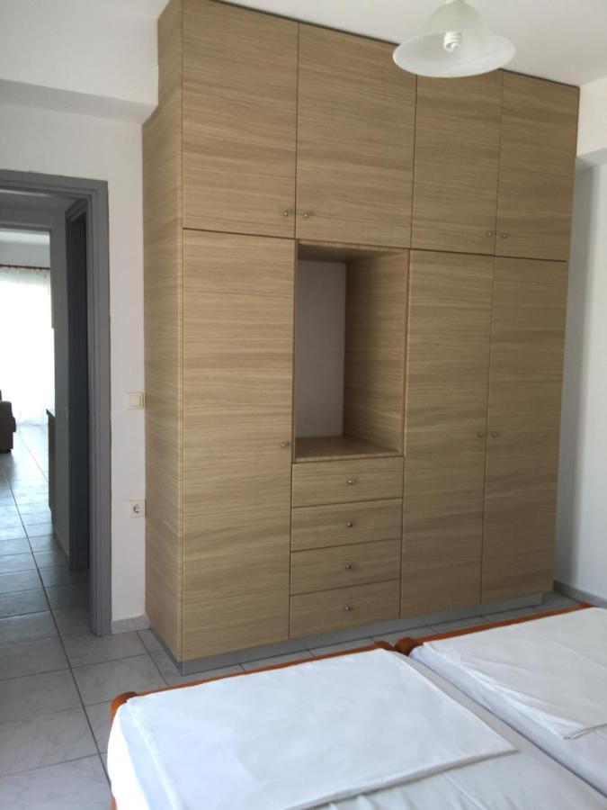 Eleana'S Apartments Гоувия Экстерьер фото