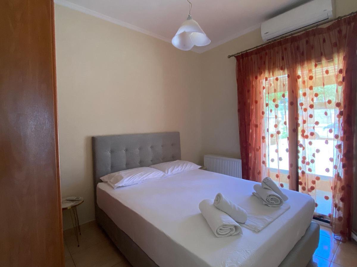 Eleana'S Apartments Гоувия Экстерьер фото
